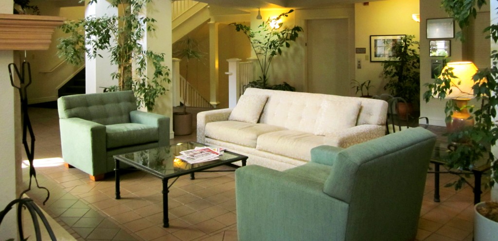 Lobby with fireplace Lobby with fireplace